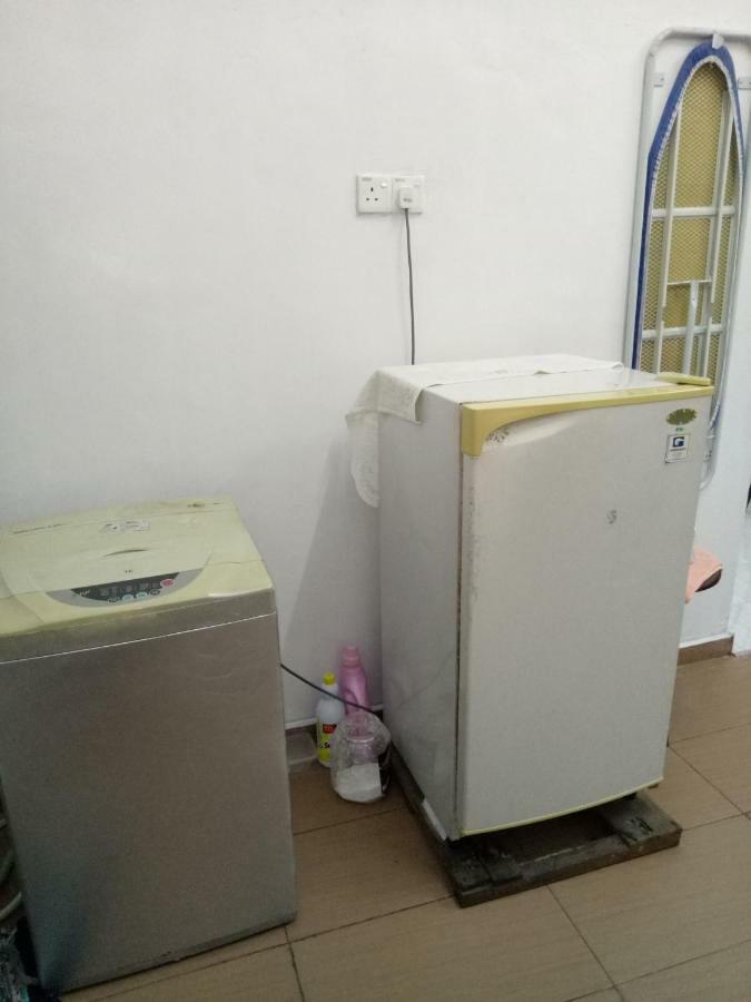 Aiman Homestay Marang Buitenkant foto